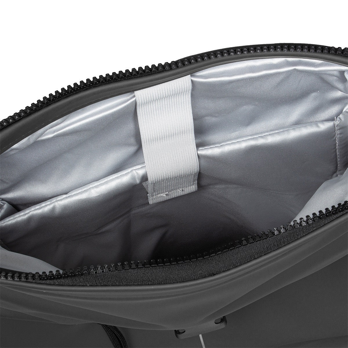 New Rebels New York Rolltop Rucksack Schwarz – wasserabweisend, 15" Laptopfach, 15 L