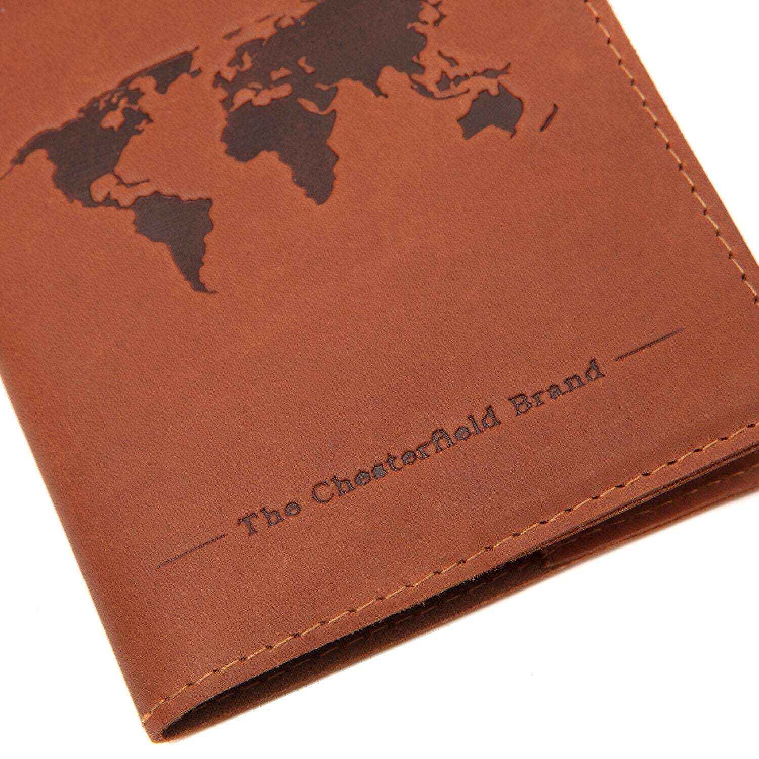 The Chesterfield Brand Passport Cover – Hochwertiges Reisepass-Etui aus 100% Rindsleder mit Weltkarten-Design cognac