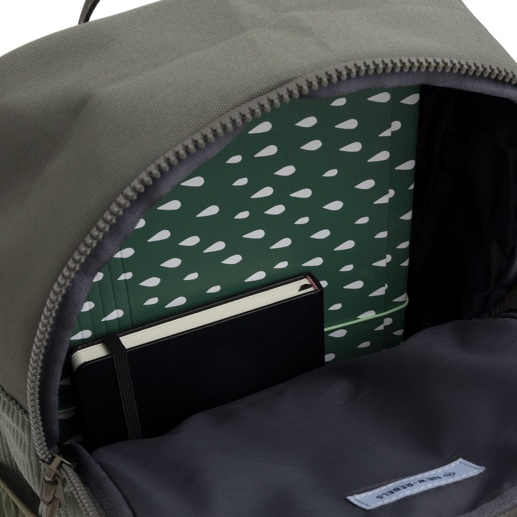 New Rebels Rucksack Ribbi Springfield mit Kordoptik und Tabletfach grün