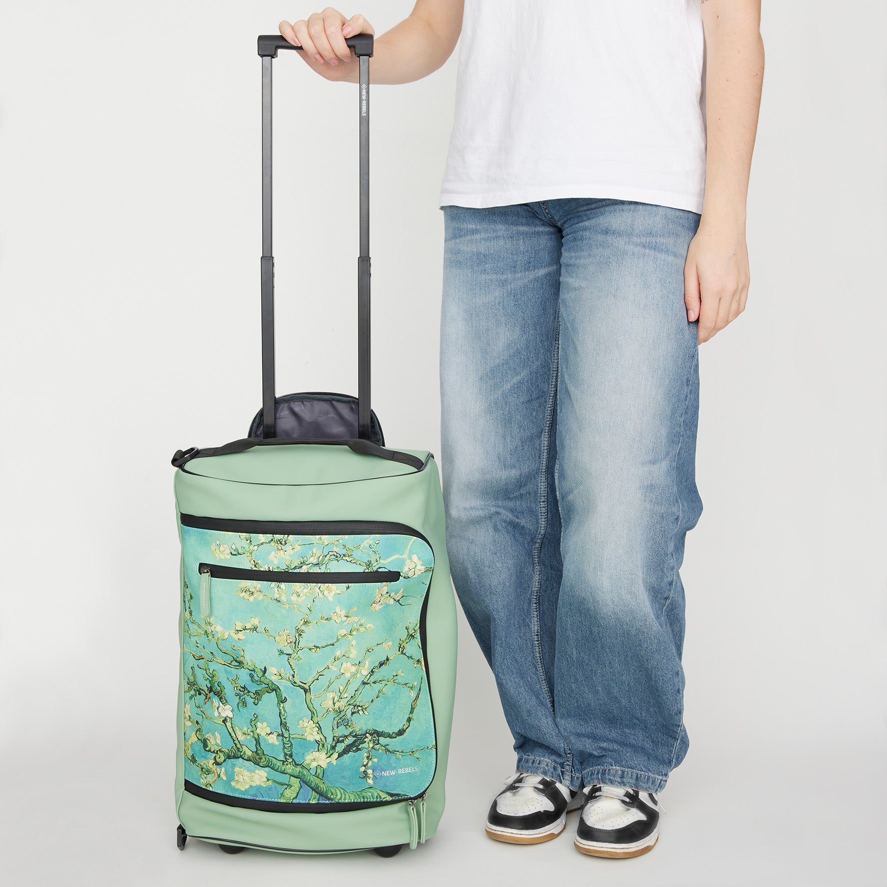 New Rebels OnBoard Trolley Laredo Wasserabweisend | Reisekoffer mit Rollen | Handgepäck 32x18x50cm | Kunstdruck Mandelbüten
