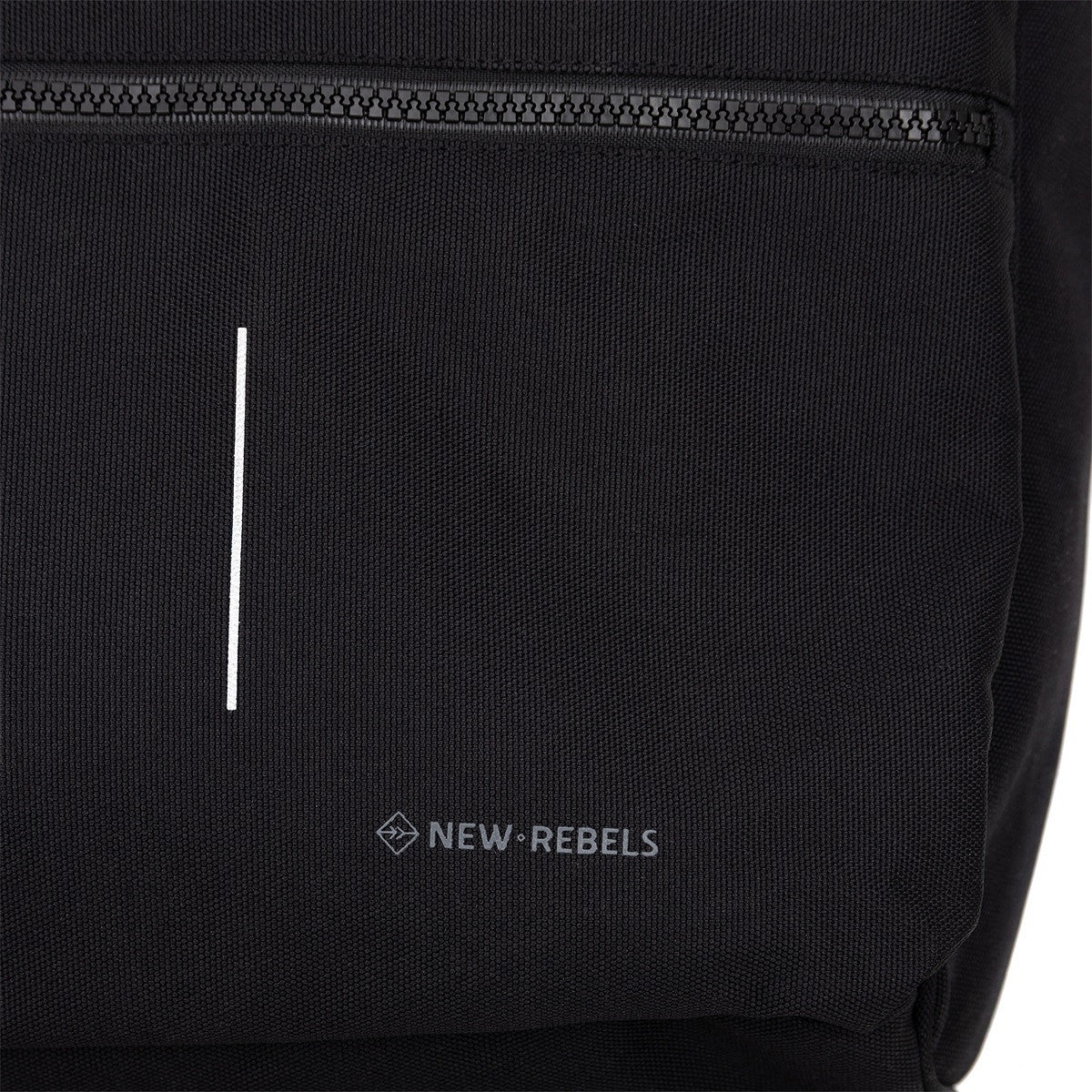 New Rebels® Tremont – Rucksack mit Laptopfach 15,5" | Serie Valor | Black Stone
