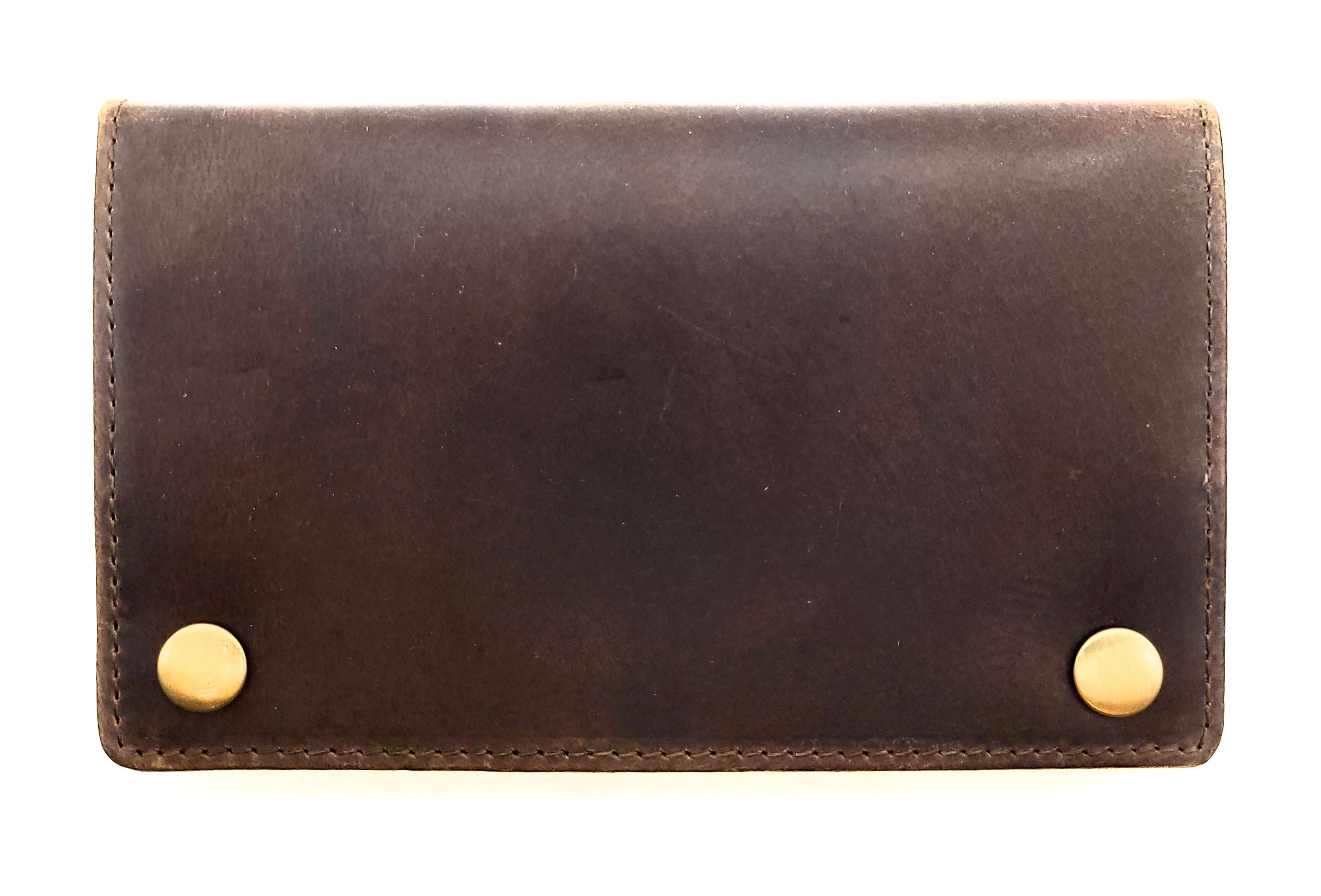 Tabakbeutel aus Büffelleder – Komfortgröße, passend für 30 g Tabakpackungen, mit Blättchenfach & Reißverschlussfächern, braun