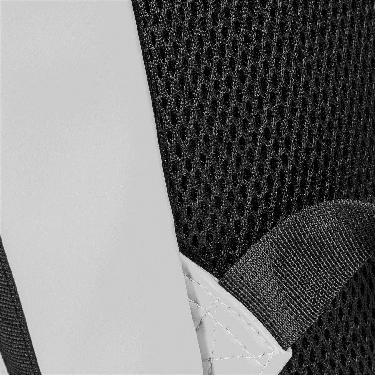 New Rebels New York Rolltop Rucksack Grau – wasserabweisend, 15" Laptopfach, 15 L