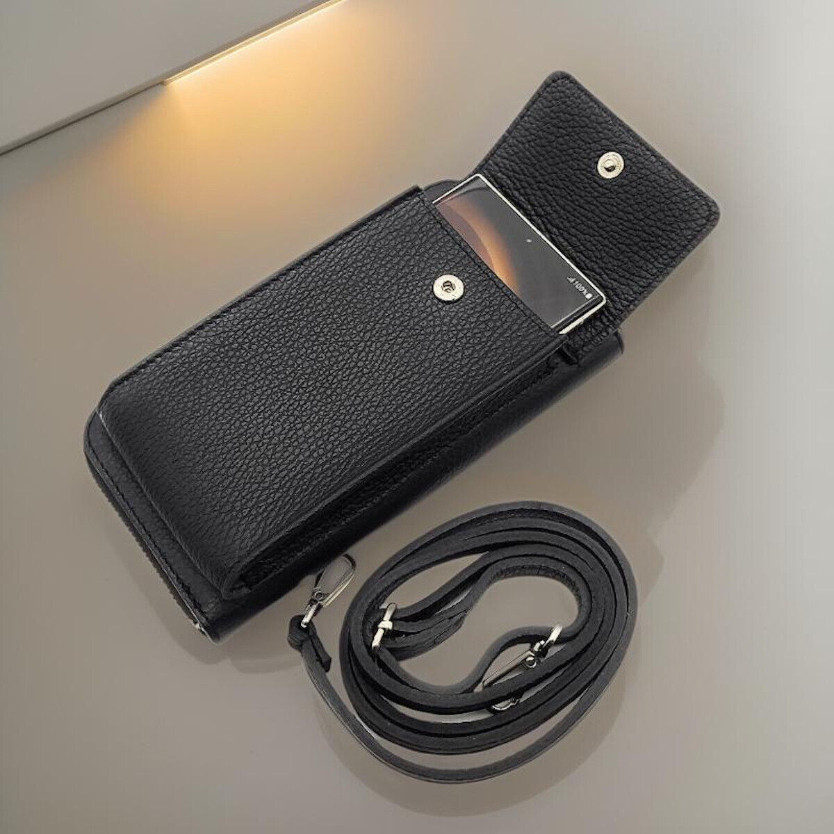 echt Leder Handytasche Smartphonetasche Geldbörse Umhängetasche made in Italy schwarz