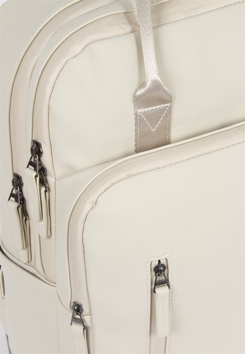 New Rebels William Milwaukee Rucksack – Wasserabweisend, 18L Volumen, Laptopfach, Silber-Innenfutter beige