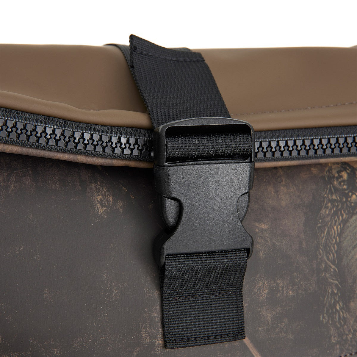 New Rebels New York Nachtwache Rucksack – Rolltop, wasserabweisend, 15" Laptopfach