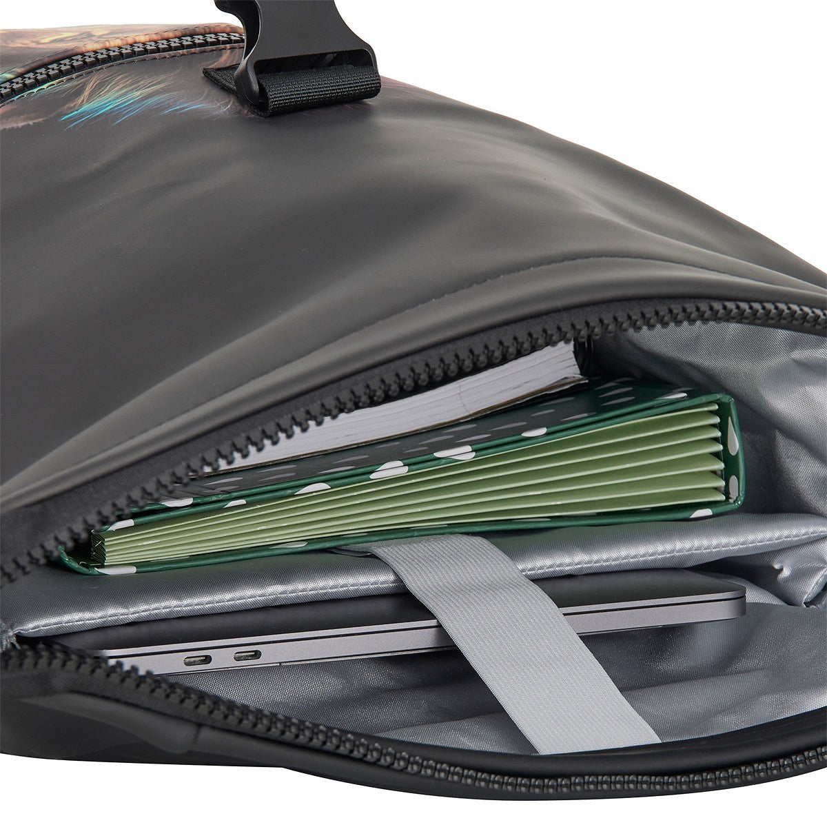 New Rebels New York Löwen Rucksack – Rolltop, wasserabweisend, 15" Laptopfach