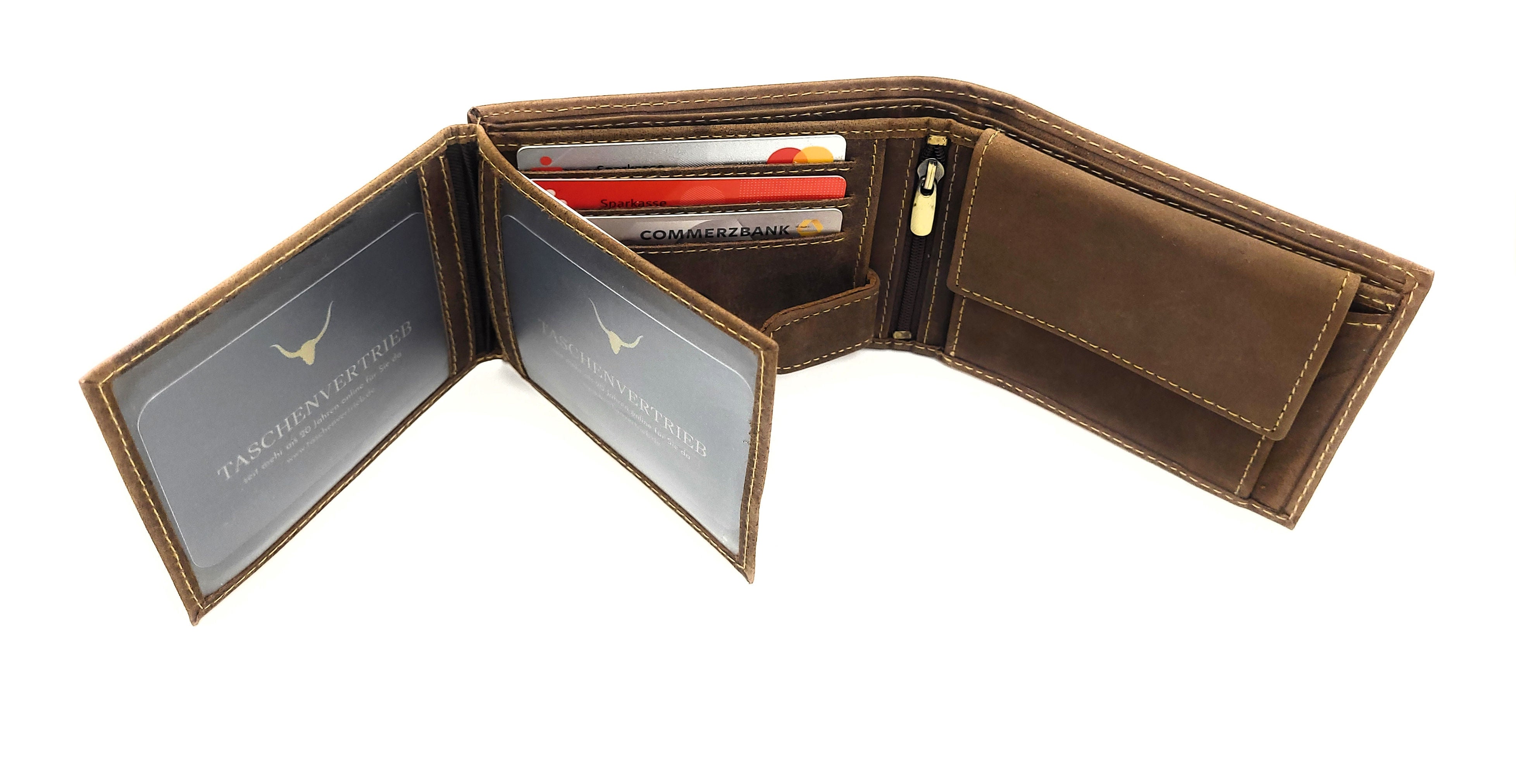 Green Deed Geldbörse aus Hunterleder – Dunkelbraun mit geprägtem Krankenwagen-Motiv & RFID-Schutz