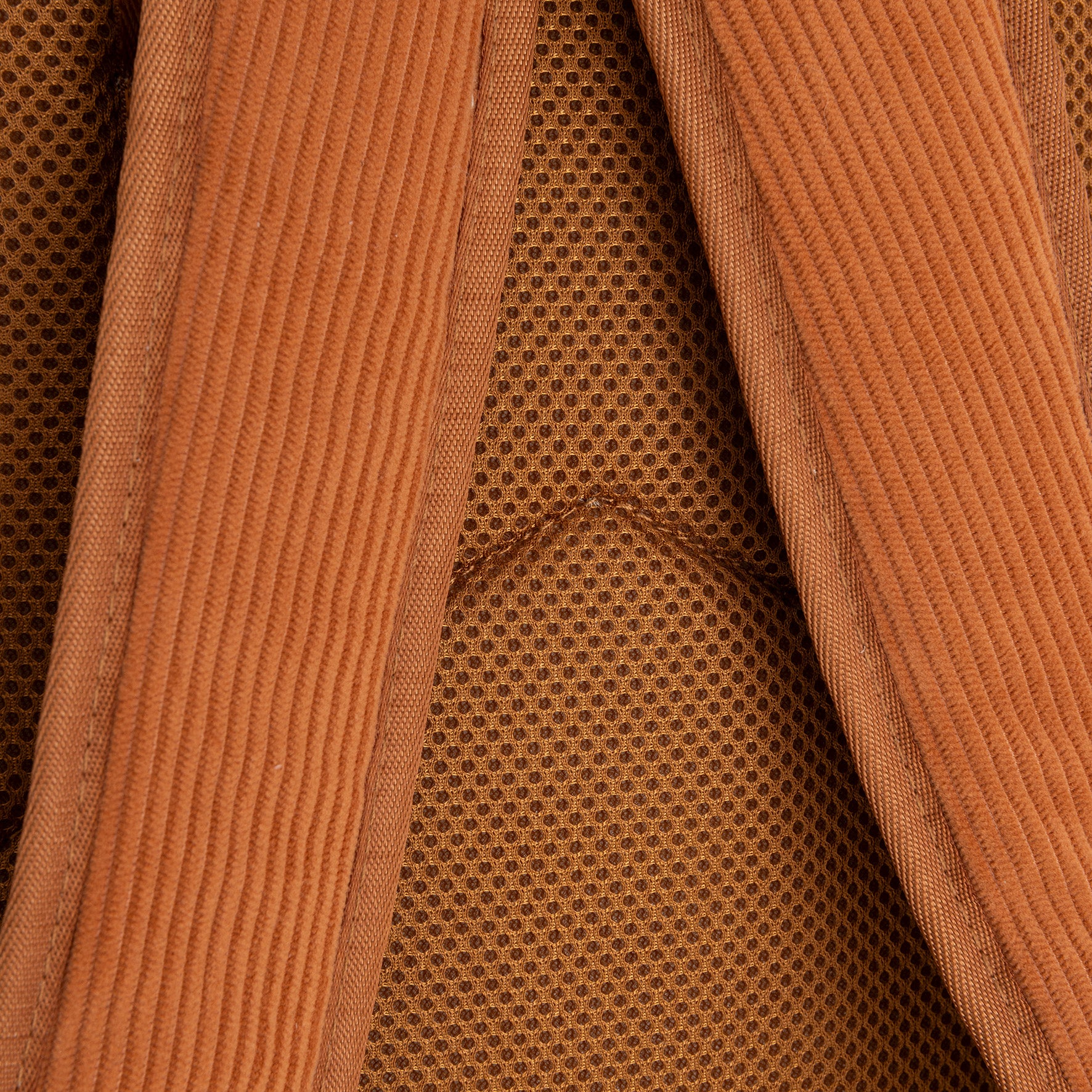 New Rebels Rucksack Ribbi Springfield mit Kordoptik und Tabletfach coffee braun