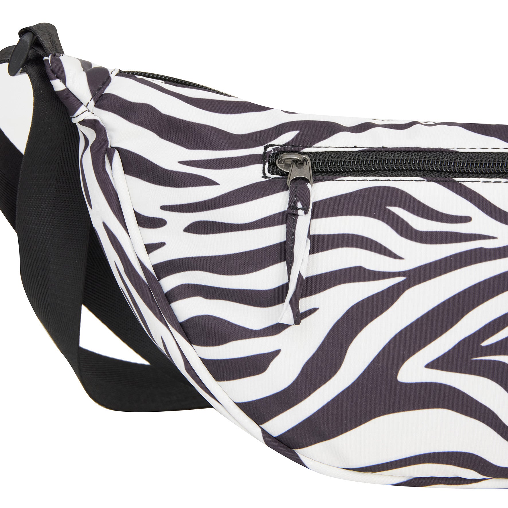 New Rebels Moonbag „Stay Wild" – Crossbody-Tasche mit Zebra-Print, Nylon, 32 × 16 cm