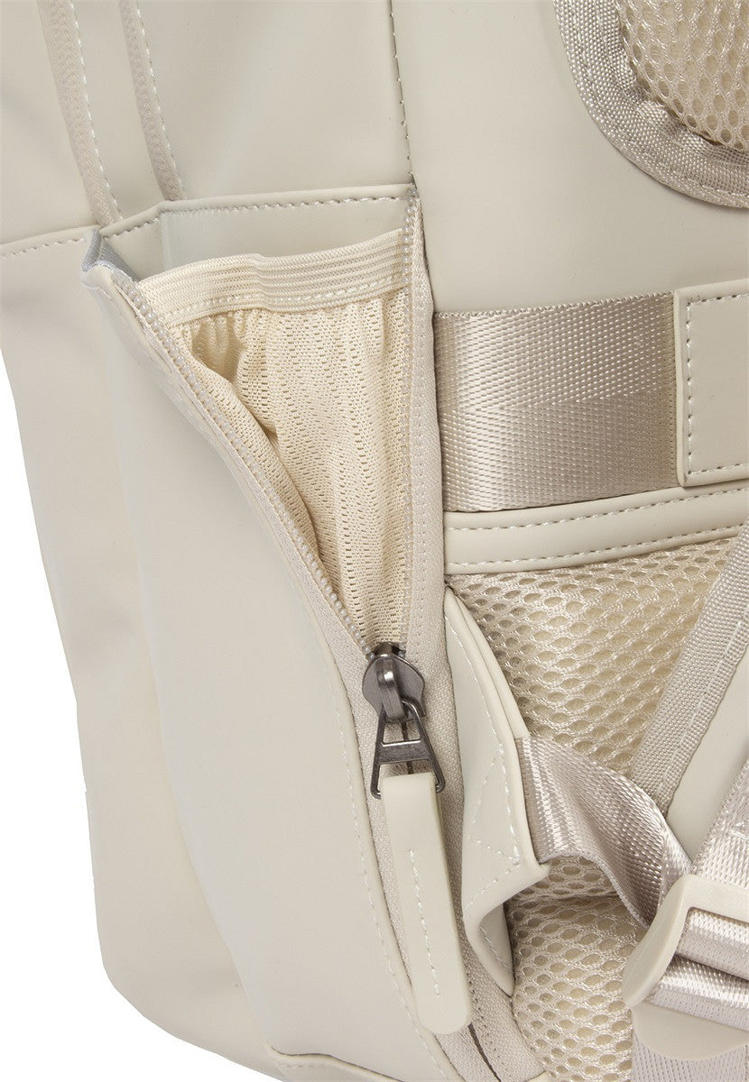 New Rebels William Milwaukee Rucksack – Wasserabweisend, 18L Volumen, Laptopfach, Silber-Innenfutter beige