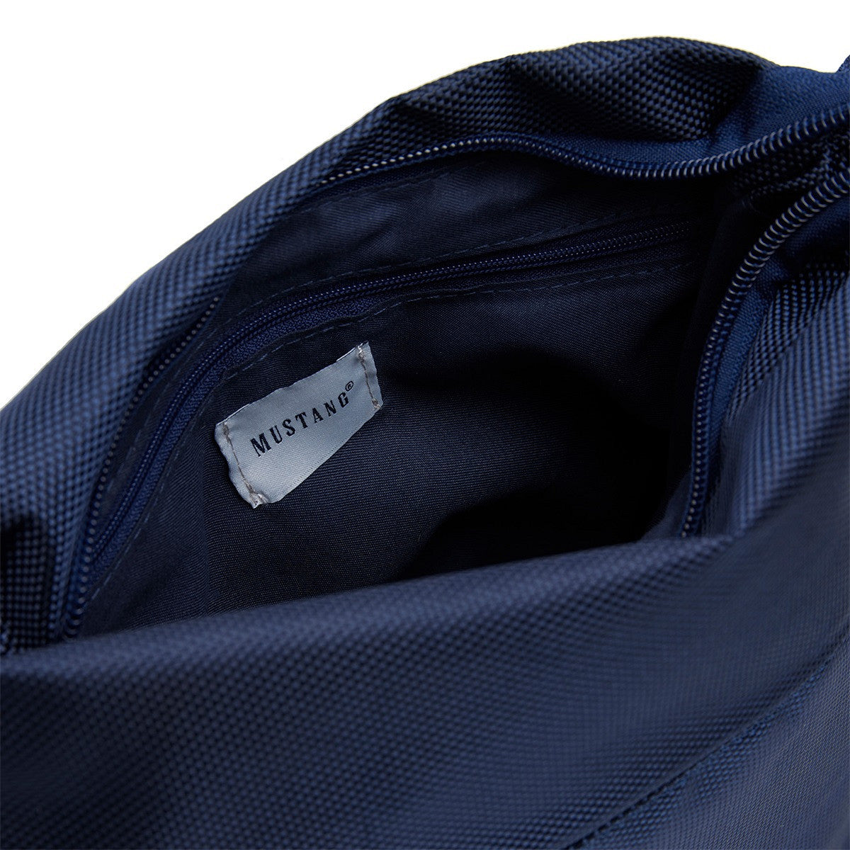 Mustang Dabas Umhängetasche Navy Blau | Leichte Schultertasche mit mehreren Fächern navy blau