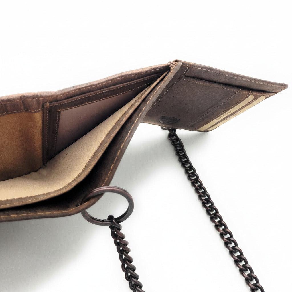 Jockey Club Leder Geldbörse mit Kette & RFID-Schutz – Vintage Biker Portemonnaie Herren